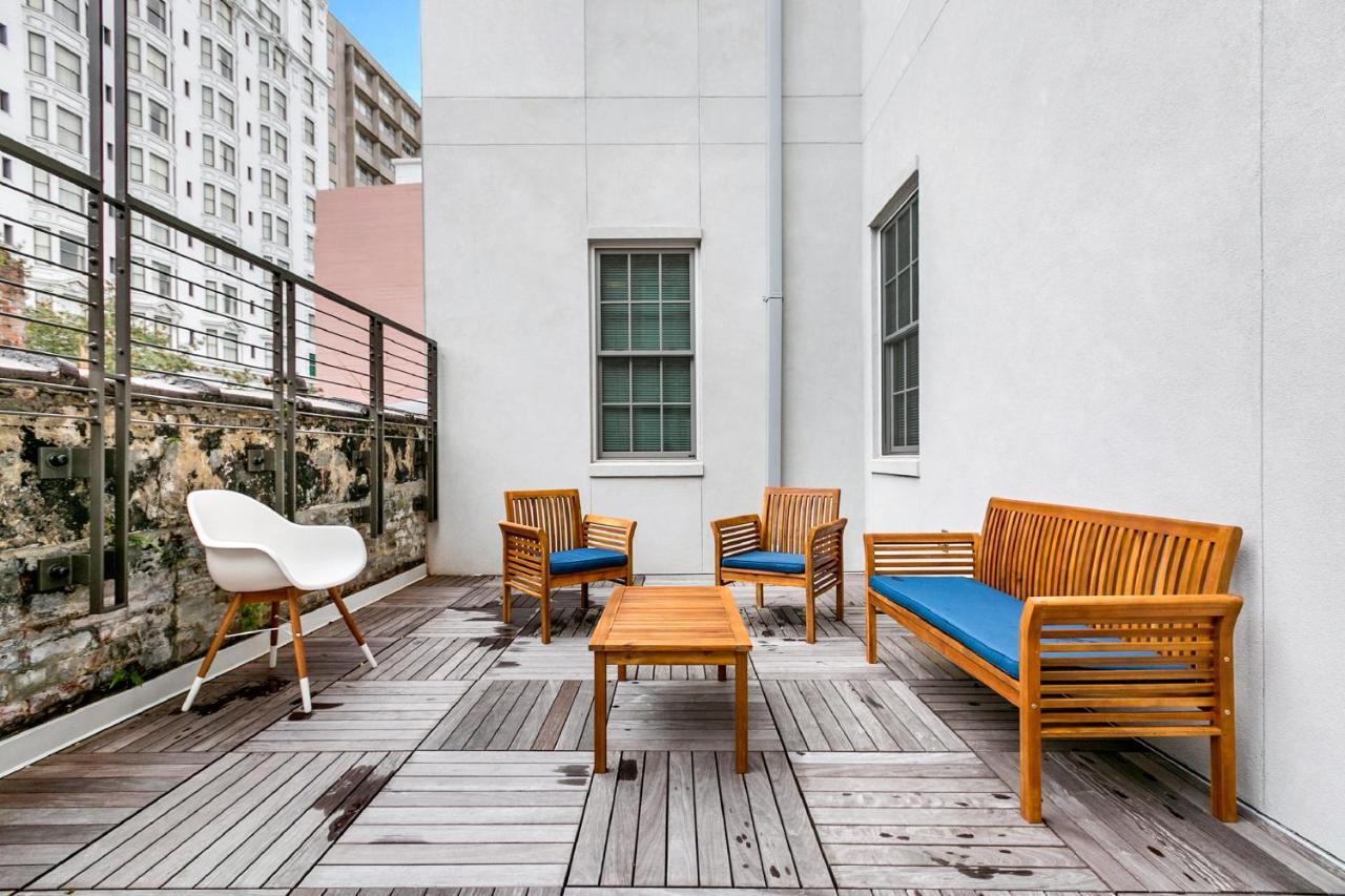 1 And 2 Bedroom Private Condos Steps Away From French Quarter New Orleans Exterior photo
