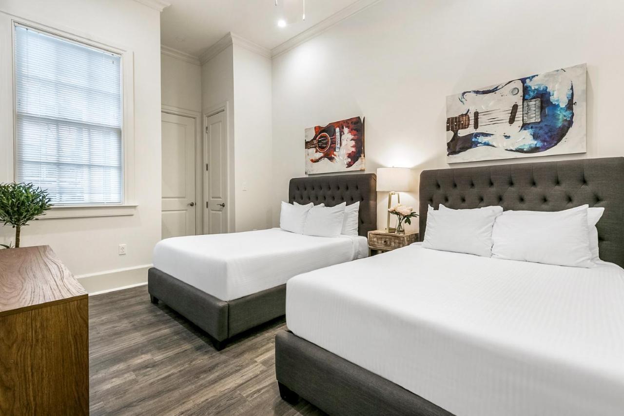 1 And 2 Bedroom Private Condos Steps Away From French Quarter New Orleans Exterior photo